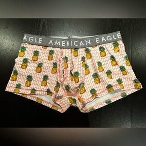 American Eagle AE trunk boxer brief underwear, XL, pineapple print